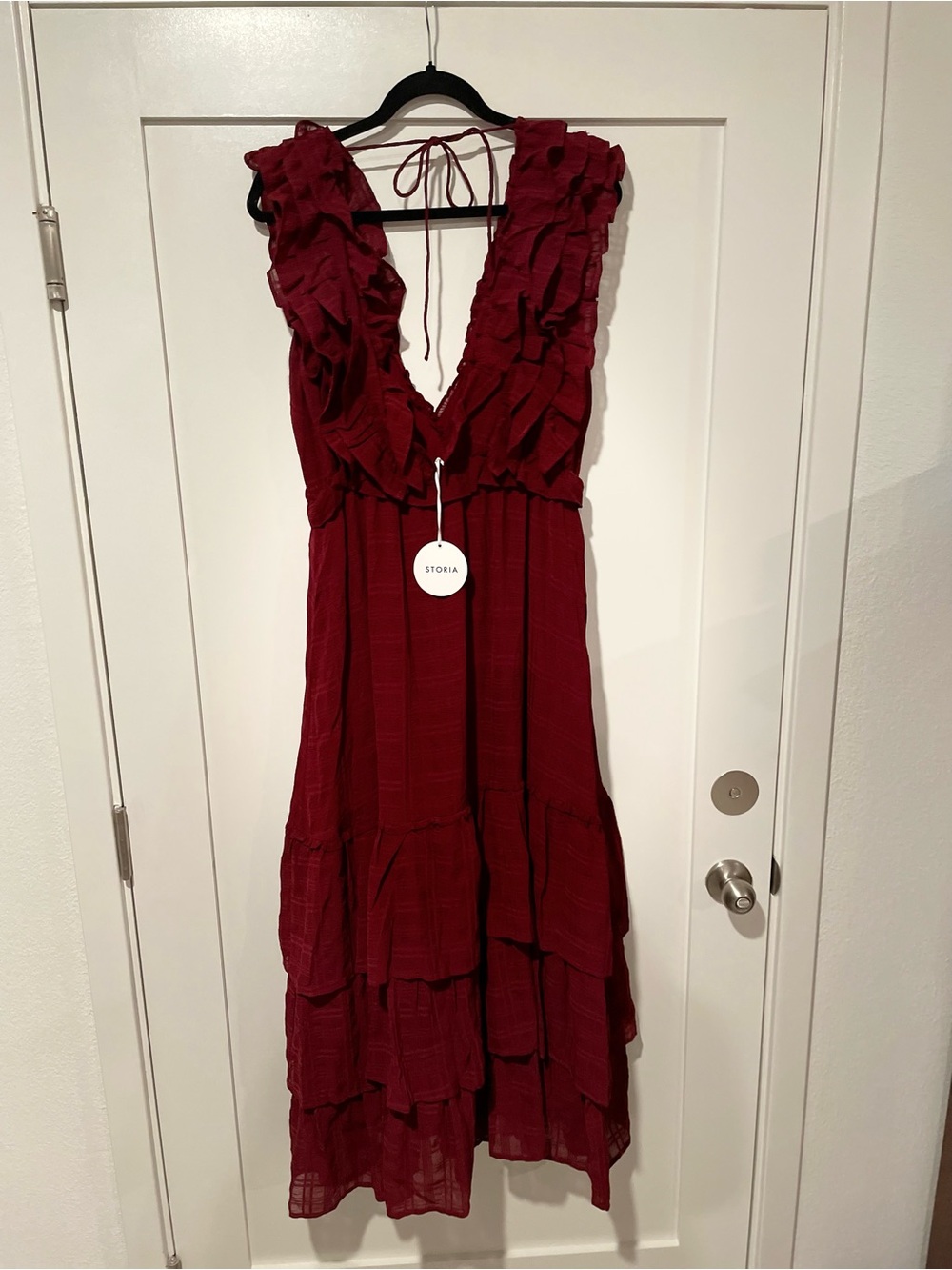 VICI Storia Women's Ruffled Deep-V Midi Dress in Burgundy
